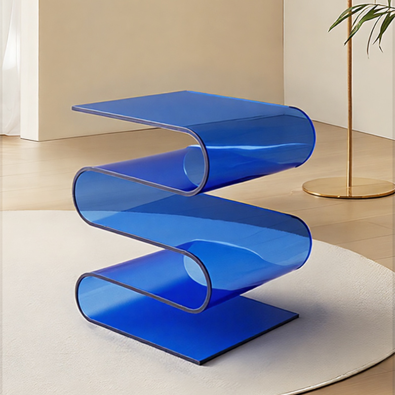 Desk Setup Minimalist - طاولة ذات حواف متموجة مصنوعة من