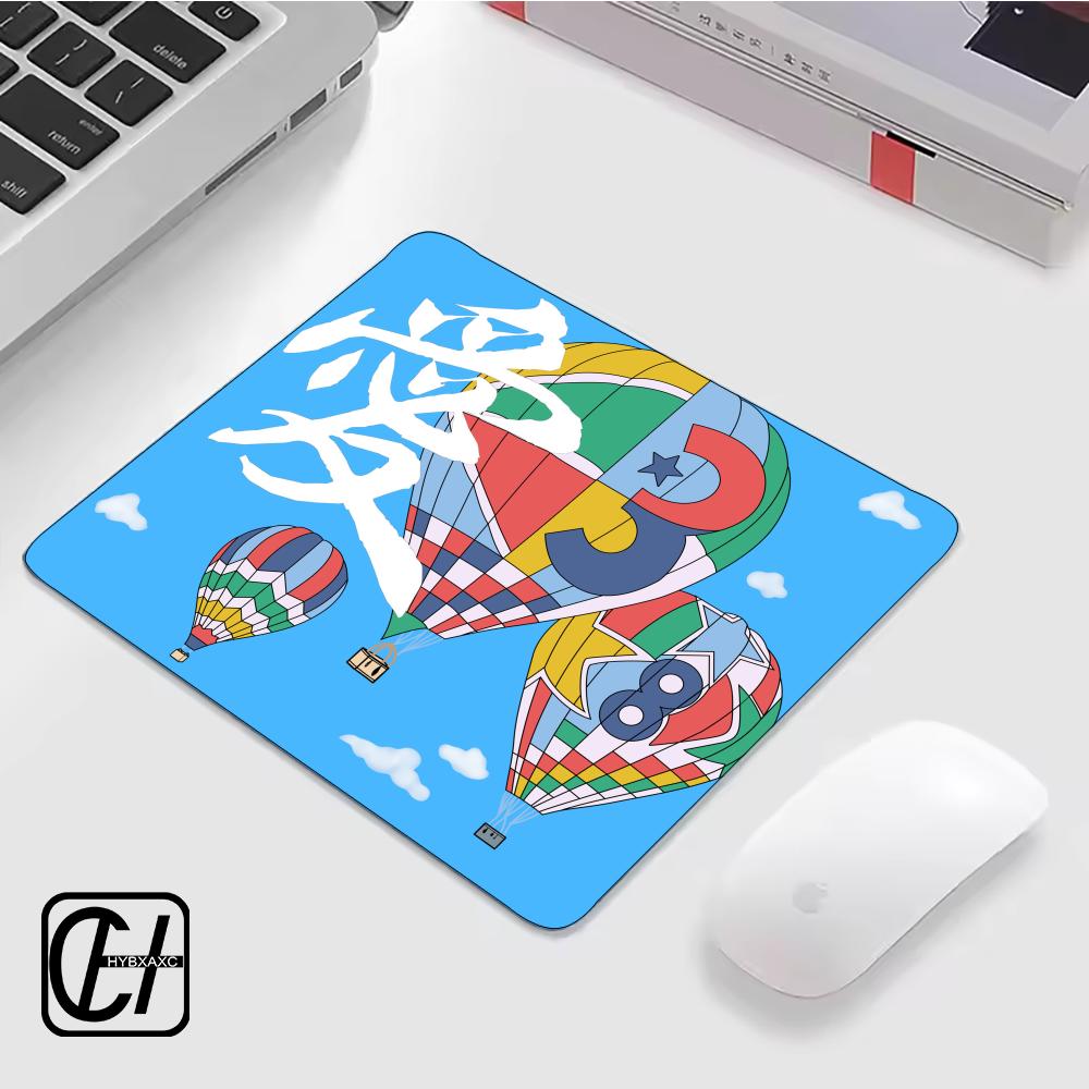 لوحة ماوس للألعاب الإلكترونية  - مراجعة Desk Setup Small وسعره